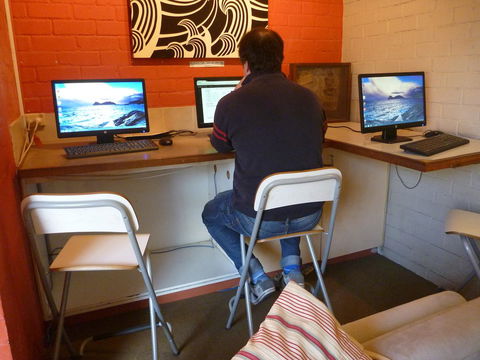 Newtown Backpackers - Accommodation 4U 6