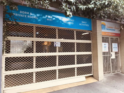 Newtown Backpackers - Accommodation 4U 27
