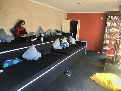 Newtown Backpackers - Accommodation 4U 4