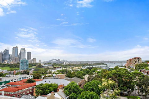 Lower Bridge And Sails - Executive 2BR Darlinghurst Apartment With Balcony And Rooftop Views - Accommodation 4U 13
