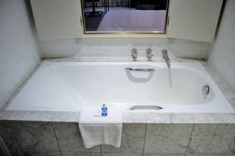 Radisson Blu Plaza Hotel Sydney - Accommodation 4U 37