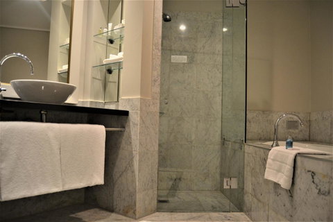 Radisson Blu Plaza Hotel Sydney - Accommodation 4U 40
