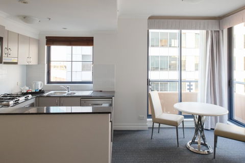Seasons Harbour Plaza - Accommodation 4U 2