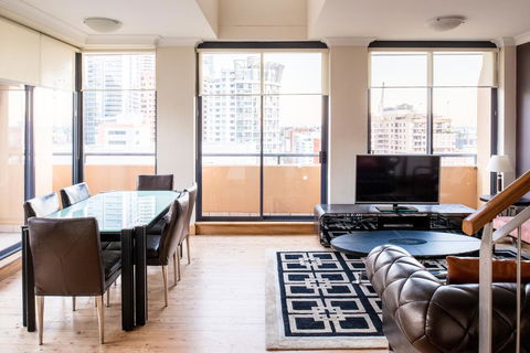 Seasons Harbour Plaza - Accommodation 4U 8
