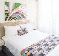 Seasons Harbour Plaza - Accommodation 4U