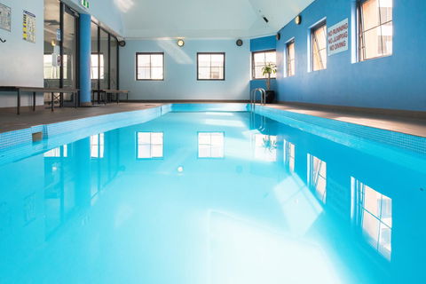 Seasons Harbour Plaza - Accommodation 4U 20