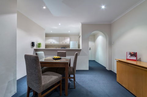 The York By Swiss-Belhotel - Accommodation 4U 8