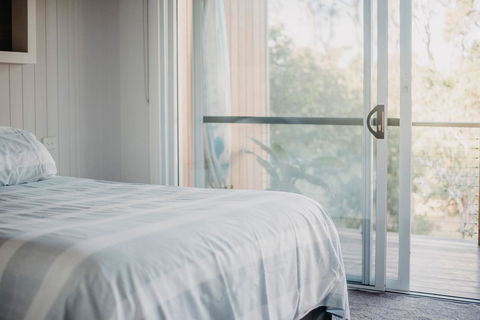 Salthouse Berrara - Accommodation 4U 11