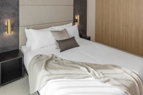 SKYE Suites Sydney - Accommodation 4U 15
