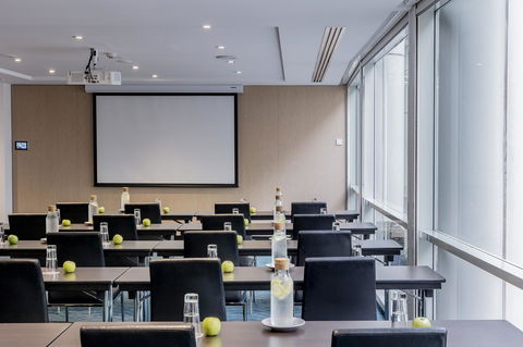 Novotel Sydney Darling Square - Accommodation 4U 26