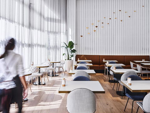 Novotel Sydney Darling Square - Accommodation 4U 38