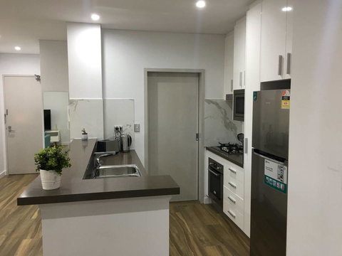 Specious Apartment With 2 Large Bedrooms - Accommodation 4U 3