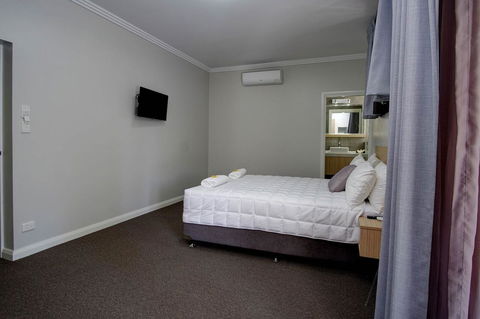 Lakes And Ocean Hotel Forster - Accommodation 4U 17