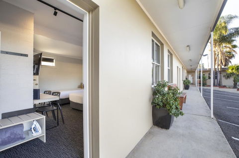 Nightcap At Colyton Hotel - Accommodation 4U 38