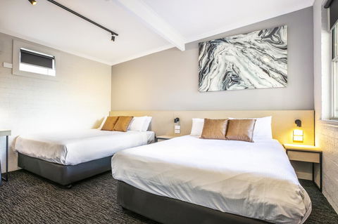 Nightcap At Colyton Hotel - Accommodation 4U 22