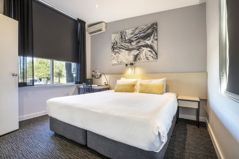 Nightcap At Colyton Hotel - Accommodation 4U 1