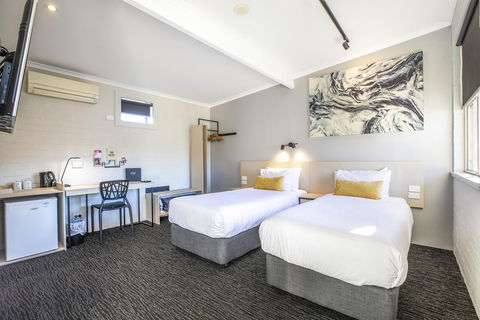 Nightcap At Colyton Hotel - Accommodation 4U 2