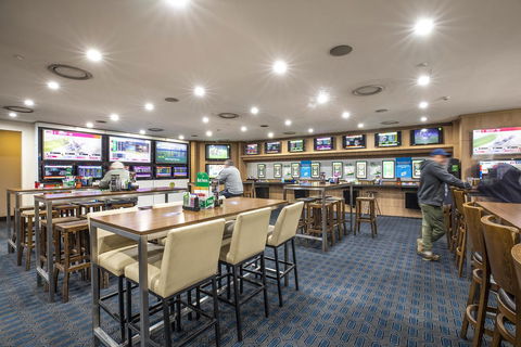 Nightcap At Colyton Hotel - Accommodation 4U 7