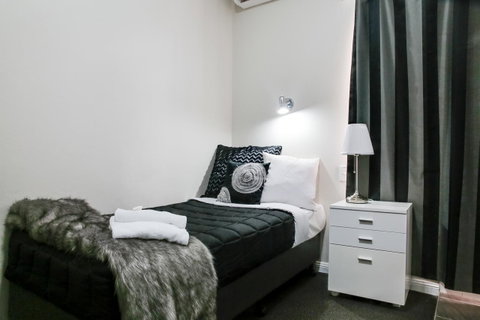 Airport Hotel Sydney - Accommodation 4U 18