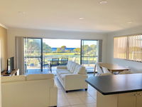 Book Merimbula Accommodation Vacations Accommodation 4U Accommodation 4U