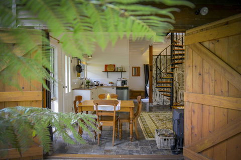 Arcadia - The Barn Cottage & Rosehill Cottage - Accommodation 4U 9