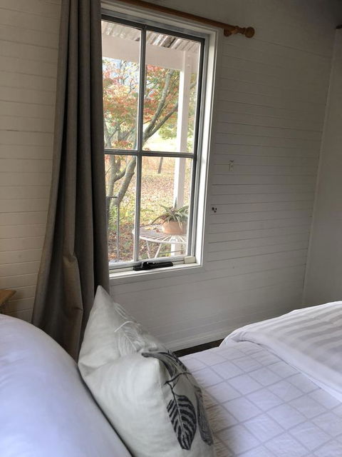 Arcadia - The Barn Cottage & Rosehill Cottage - Accommodation 4U 4