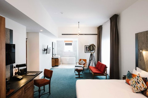 The Old Clare Hotel, Independent Collection By EVT - Accommodation 4U 15