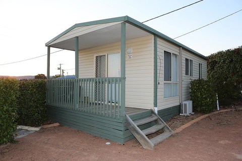 Crestview Tourist Park - Accommodation 4U 25