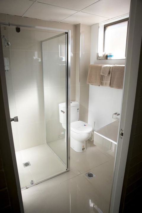 Coastal Bay Motel - Accommodation 4U 30