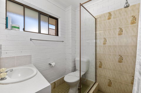 Coastal Bay Motel - Accommodation 4U 10