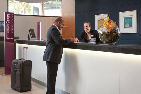 Mercure Sydney - Accommodation 4U 24