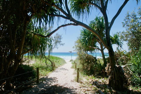 Casuarina Beachfront House - Hostie Properties - Accommodation 4U 10