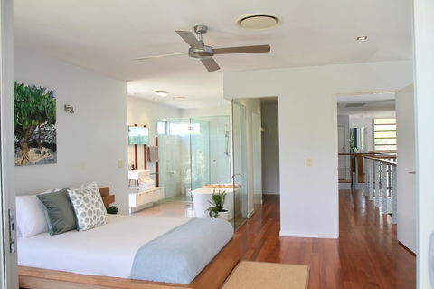 Casuarina Beachfront House - Hostie Properties - Accommodation 4U 3