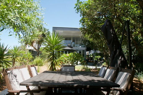 Casuarina Beachfront House - Hostie Properties - Accommodation 4U 14
