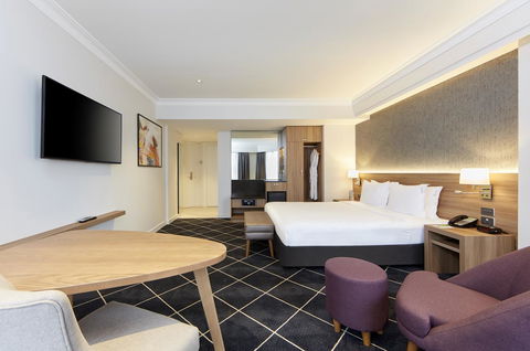 Furama Darling Harbour - Accommodation 4U 17