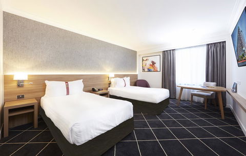 Furama Darling Harbour - Accommodation 4U 4