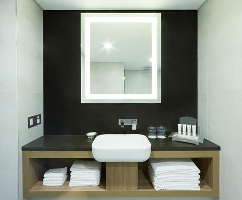 Furama Darling Harbour - Accommodation 4U 31