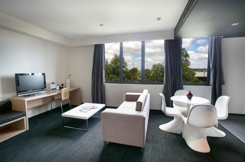 Alpha Hotel Eastern Creek - Accommodation 4U 12