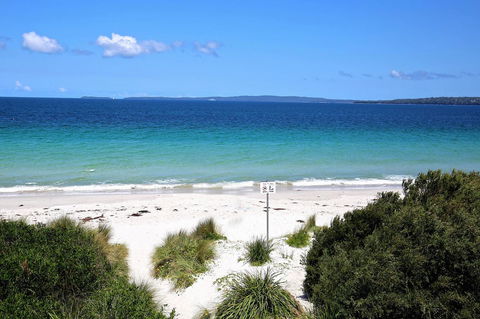 Sandy Toes Beach House Jervis Bay - 2min To Beach - Accommodation 4U 24