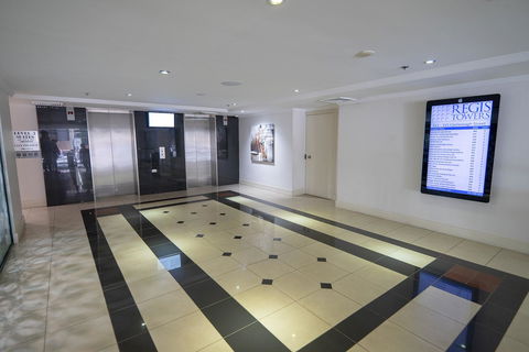 Castle Serviced Apartments - Accommodation 4U 34