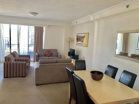 Castle Serviced Apartments - Accommodation 4U 4