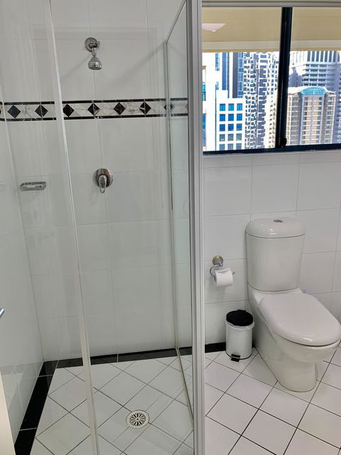 Castle Serviced Apartments - Accommodation 4U 12