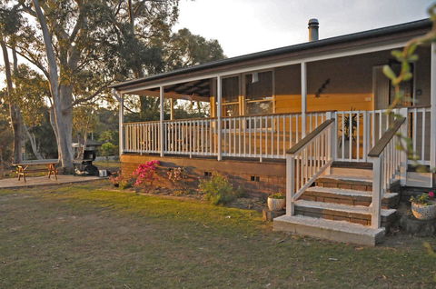 Bush & Bay Cottage - Accommodation 4U 17