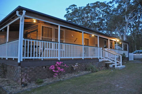 Bush & Bay Cottage - Accommodation 4U 18