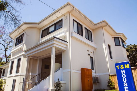 T&M HOUSE - Accommodation 4U 40