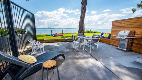 SUNSET@CORLETTE - Accommodation 4U 12
