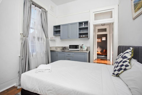 Sydney Harbour Bed And Breakfast - Accommodation 4U 8