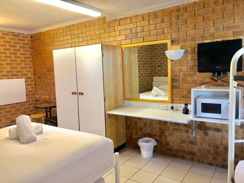 Marco Polo Motor Inn Sydney - Accommodation 4U 15