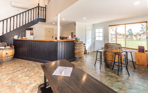 Madigan Wine Country Cottages - Accommodation 4U 25