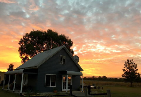 Madigan Wine Country Cottages - Accommodation 4U 15
